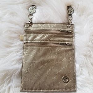 Hip purse